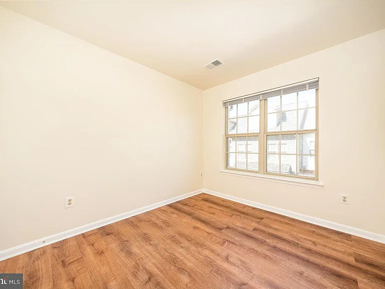 12121 Amber Ridge Cir — Photo 17