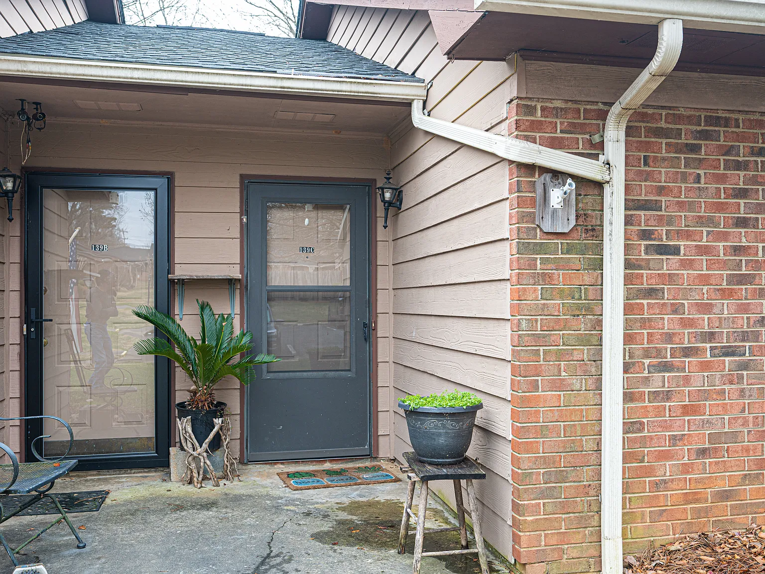 1 bed, 700 sqft, $1,300 — Photo 3