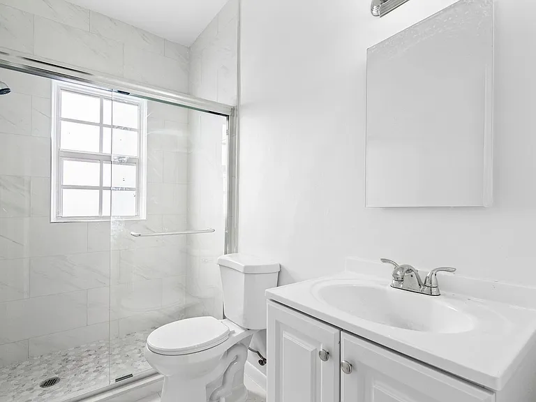Park Place Apartments — Photo 2
