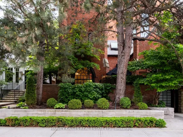 12 Macpherson Ave Unit 3, Toronto, ON M5R 1W8