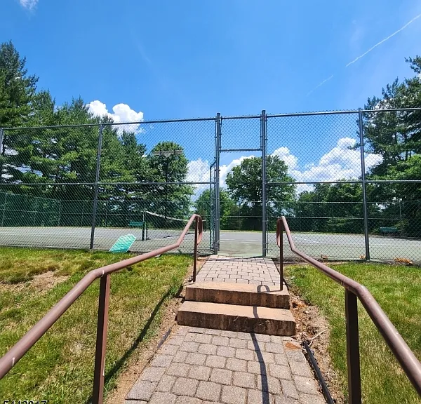 18 Ridgedale Dr — Photo 24
