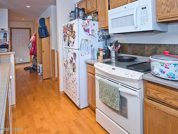 5th image of 801 Brush Creek Ter APT A