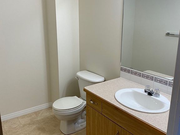 5th image of 236 Saint James Blvd N #2