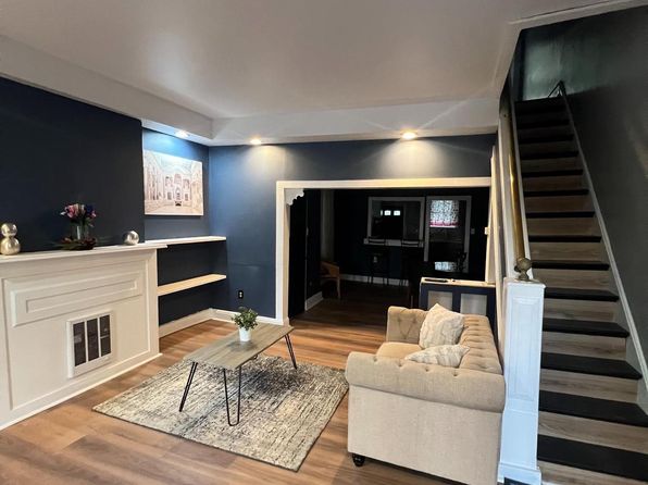 2119 S Alden St, Philadelphia, PA 19143