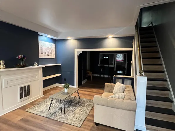 2119 S Alden St, Philadelphia, PA 19143