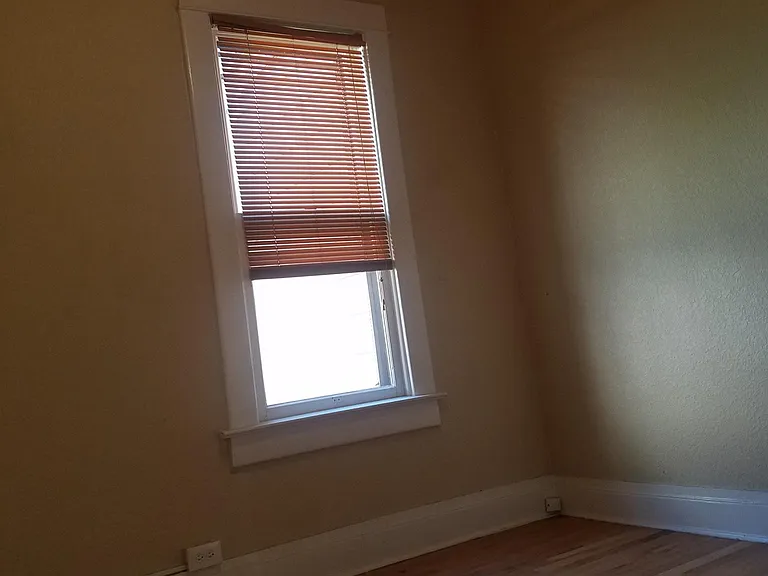 1468 S Emerson St — Photo 11