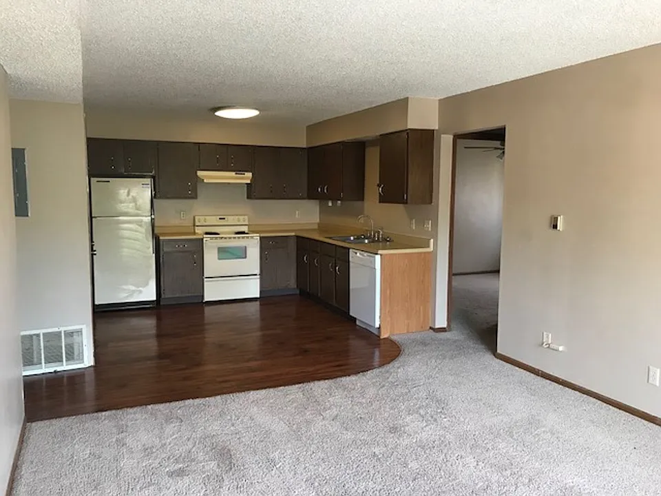 409 6th Ave.