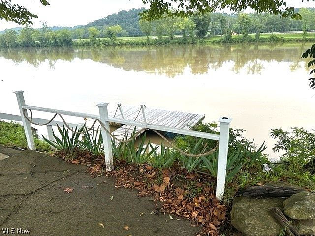 2nd image of 4150 Old River Rd