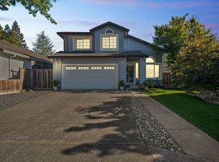 524 Smoketree St, Windsor, CA