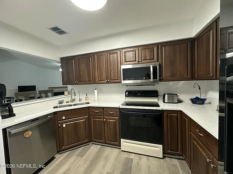 3110 Sea Hawk Dr — Photo 23