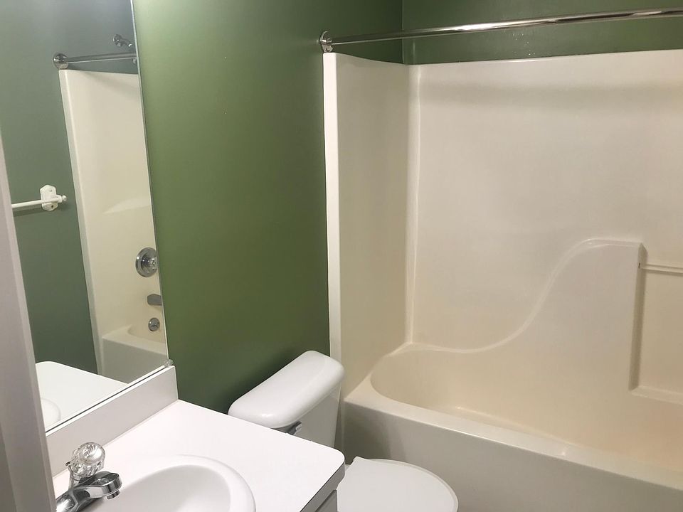 1st image of 114 Village Place Dr