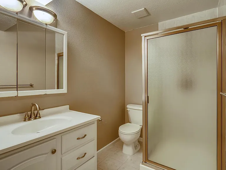 18947 E Baker Pl — Photo 22