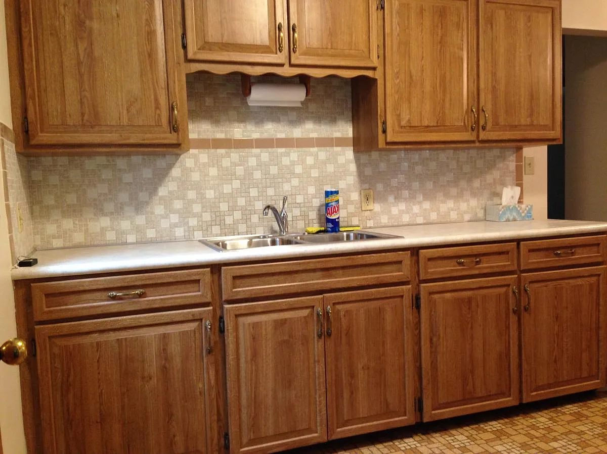 3 bed, 1300 sqft, $1,300 — Photo 3