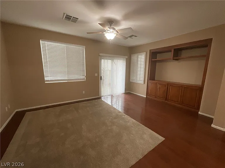 10841 Paradise Rd — Photo 6