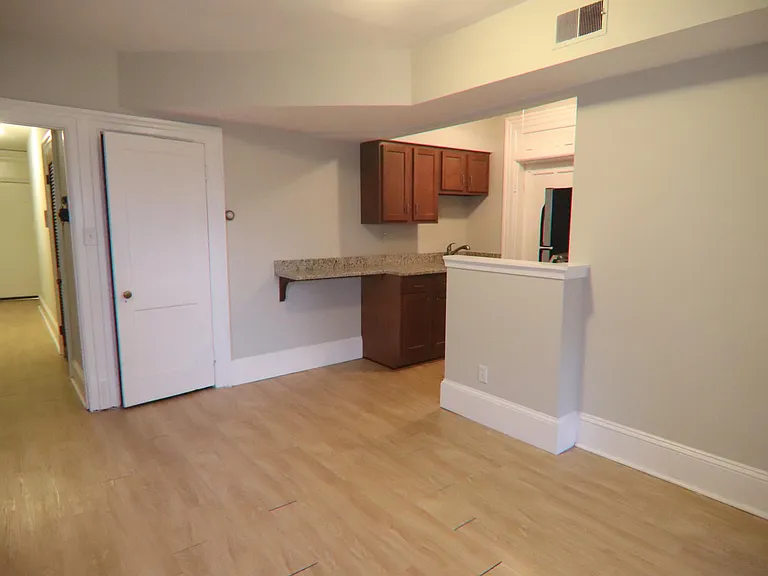 1404 Eutaw Pl #6 — Photo 8