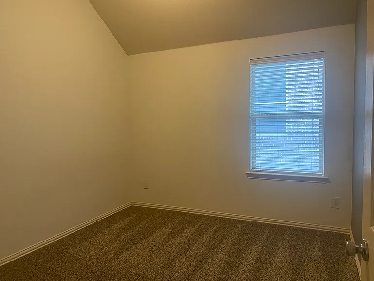 2712 Lake Ridge Dr — Photo 22