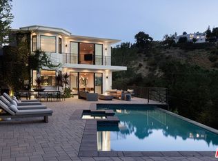 3820 Knobhill Dr, Sherman Oaks, CA 91423