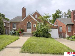 6023 Pierce St, Omaha, NE 68106