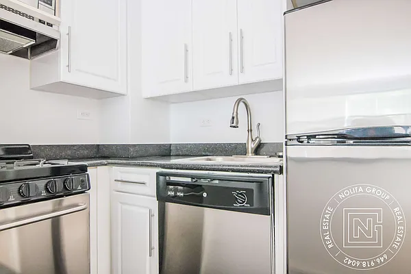 Rented by Nolita Group | media 9