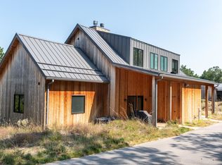 512 Glacial Lake Trl, Nekoosa, WI 54457