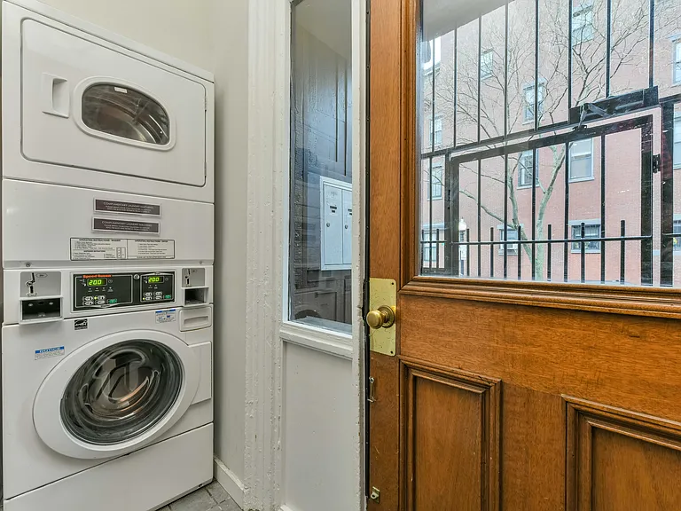 101 W Springfield St #1 — Photo 19