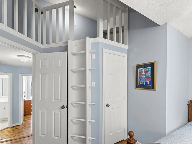 1208 Lake View Dr — Photo 31