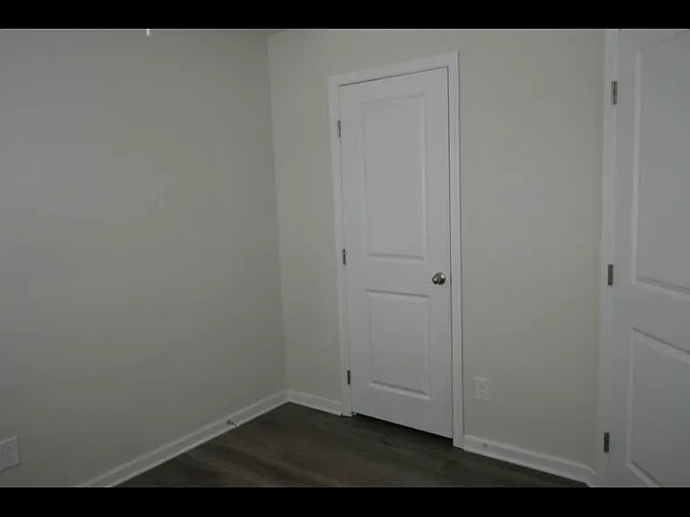 101 Forthside Way — Photo 12