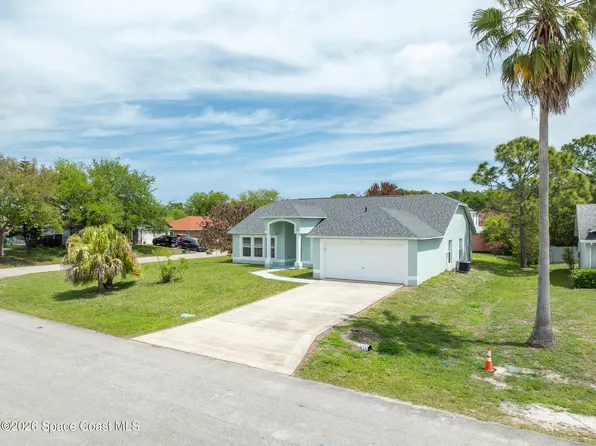 1593 Eagle Ave NW, Palm Bay, FL 32907