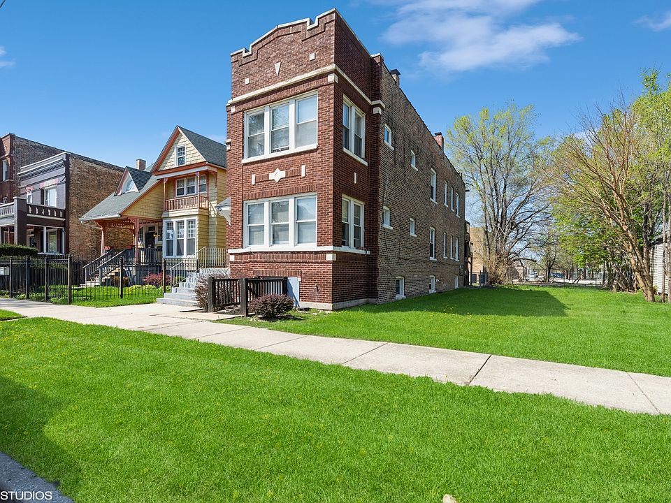 2nd image of 1436 E 71st Pl
