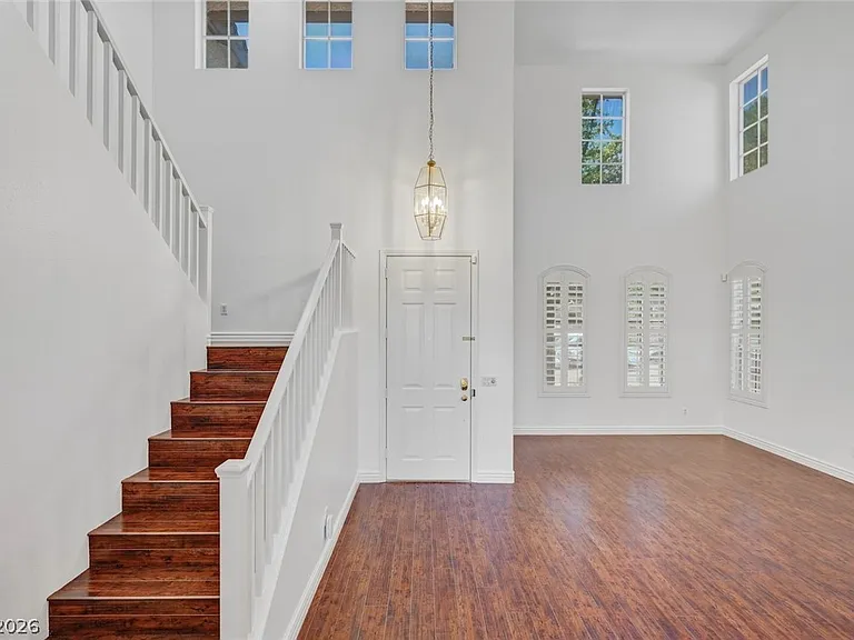 3034 Carbondale St — Photo 20