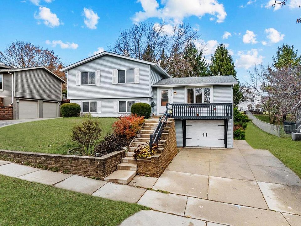 1st image of 3306 Mediterranean AVENUE