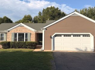 700 Woodbine Ln, Marengo, IL 60152