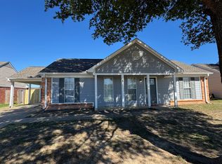 1770 Central Trails Dr, Southaven, MS 38671