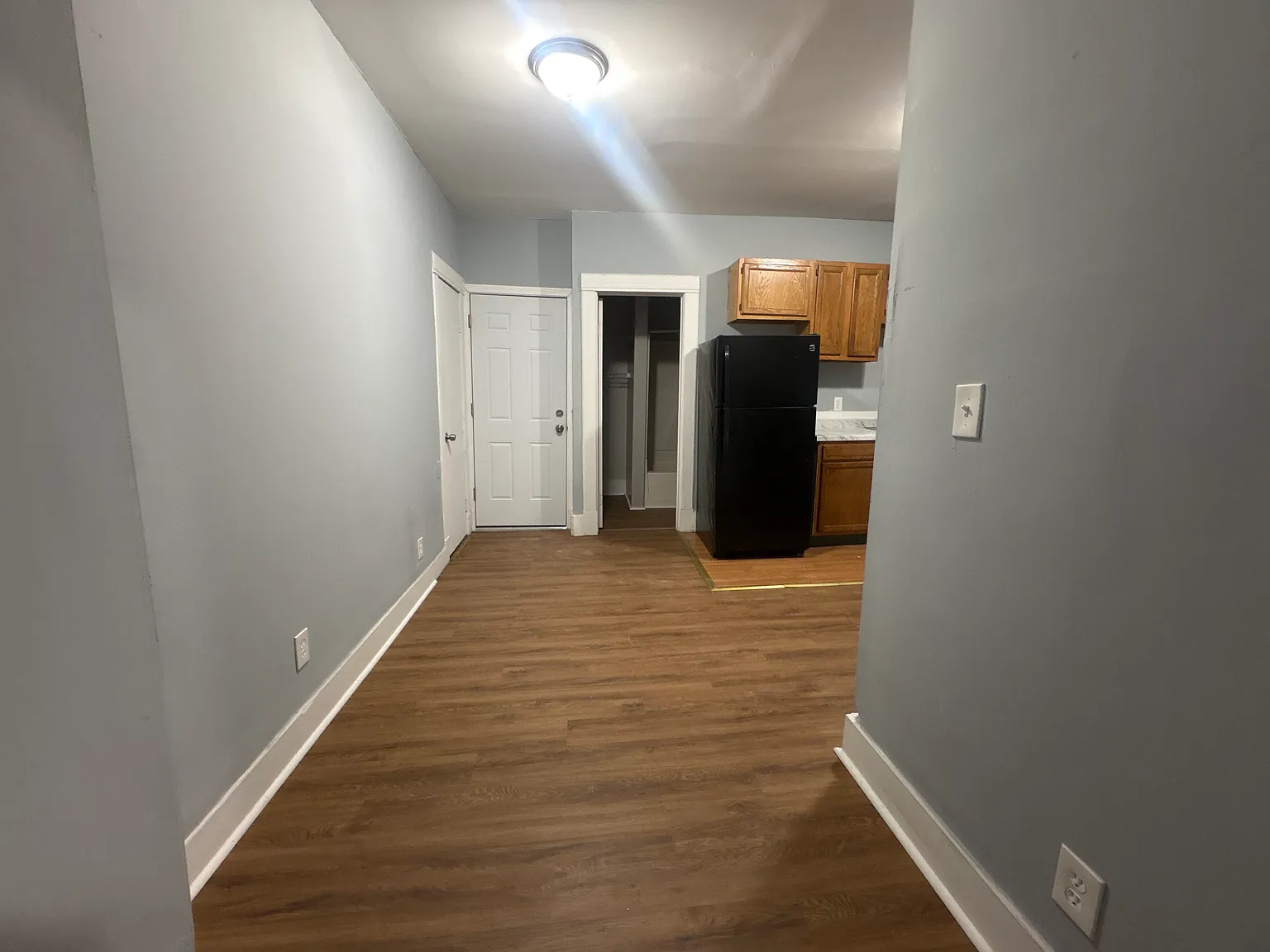 1 bed, 550 sqft, $1,300 — Photo 4