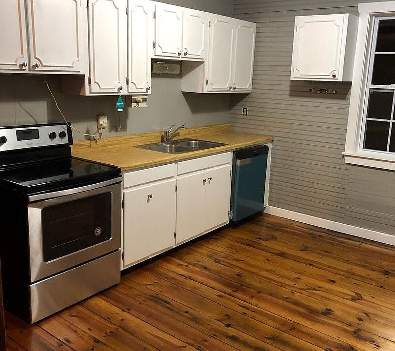 2nd image of 5415 Rock Spring Rd