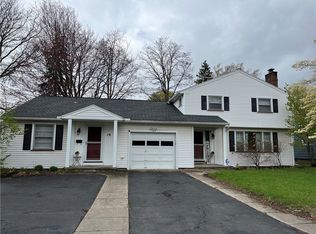 19 Ganado Rd, Rochester, NY 14617