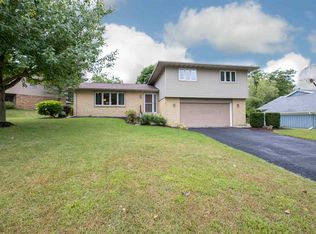 3128 Ramsgate Rd, Rockford, IL 61114