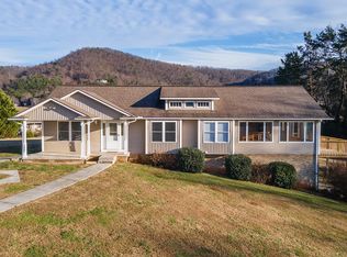1002 Dawning Rd, Newport, TN 37821