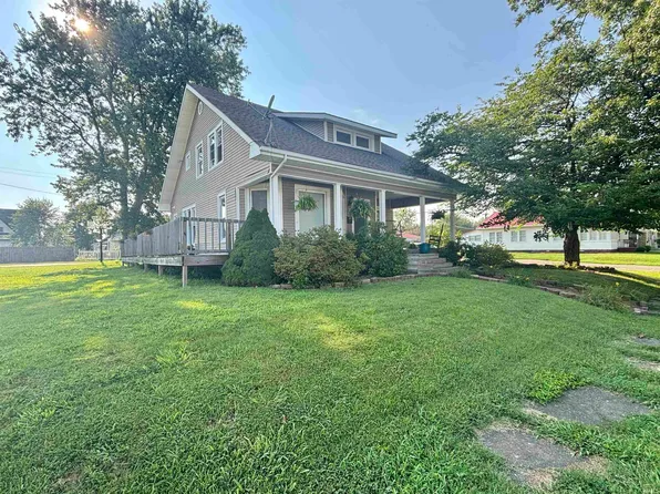 290 7th St NE, Linton, IN 47441