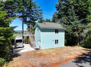 1201 California St, Port Orford, OR 97465