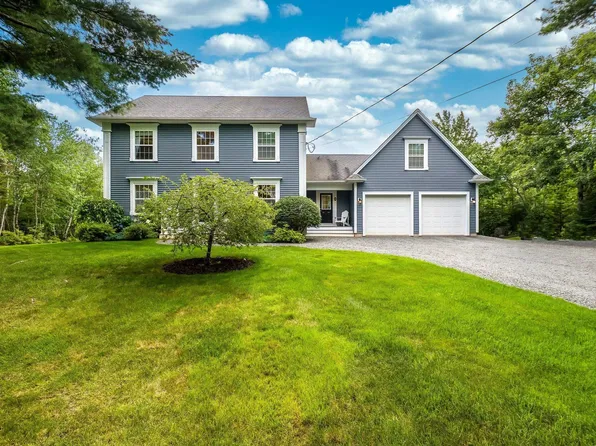 95 Hurshman Dr, Upper Tantallon, NS B3Z 1L3