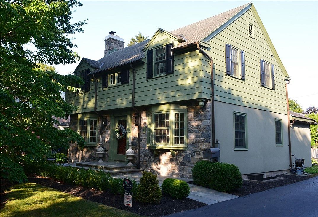 429 Antlers Dr, Rochester, NY 14618 | Zillow