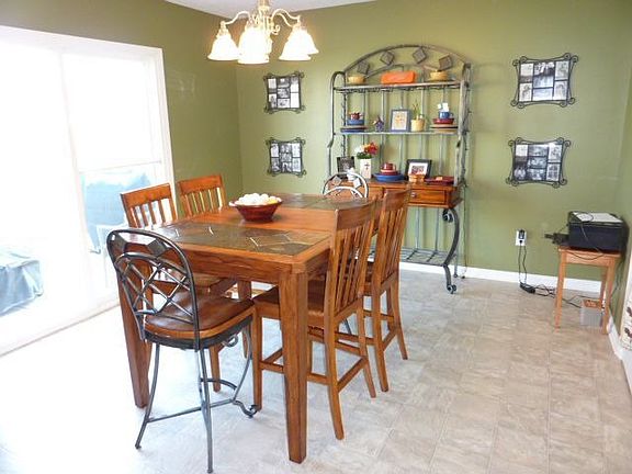 4th image of 8372 Falkirk Dr