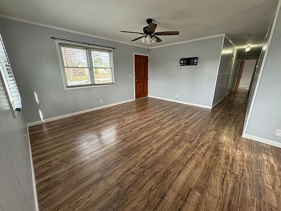3rd image of 343 Westwood Ln
