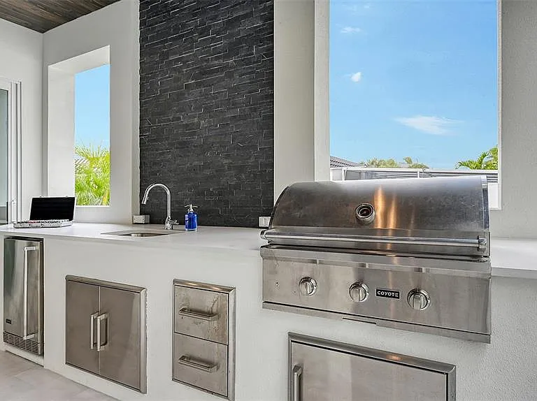 1537 Siesta Dr — Photo 69