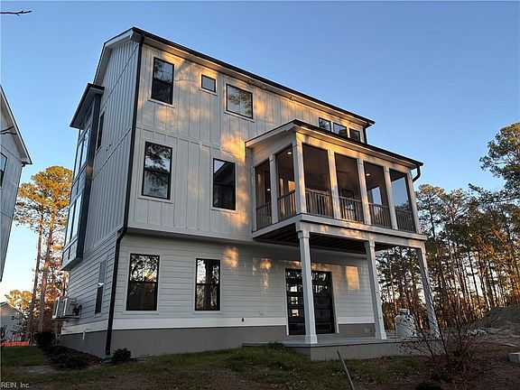4th image of 1904 McCoy Rd