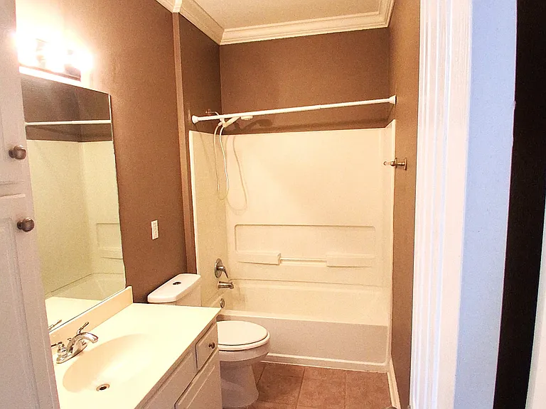 2105 Belle Pointe Aly — Photo 22