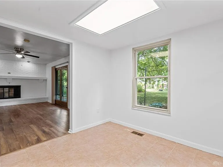 5420 Split Rock Dr — Photo 14