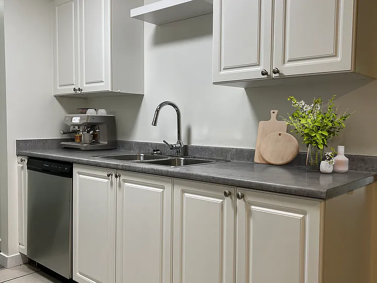 4451 Wellington Rd #204 — Photo 8