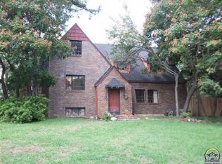 810 SW Terrace Ave, Topeka, KS 66611